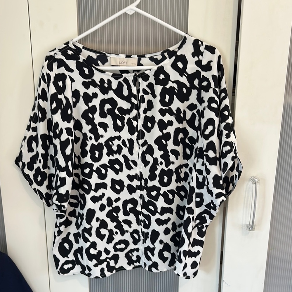 LOFT cheetah Boxy Short Sleeve Blouse